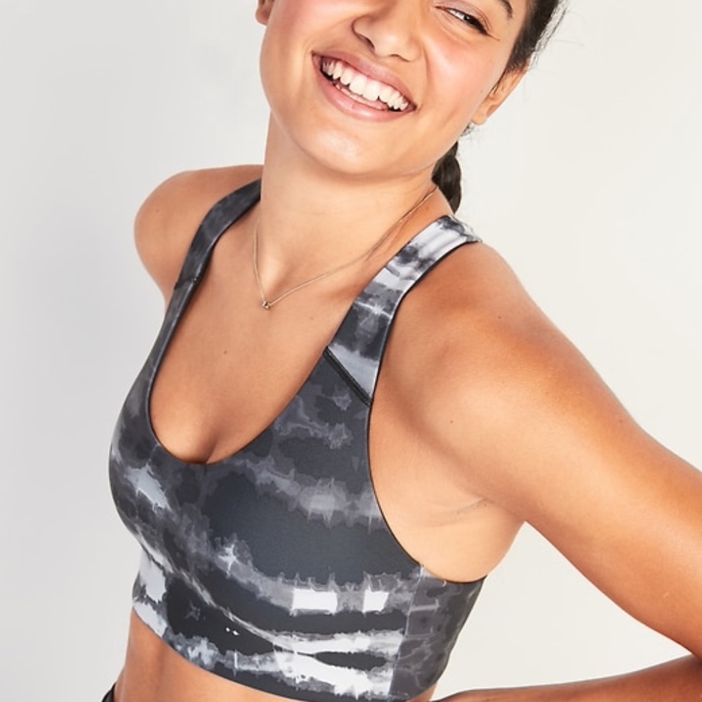 Medium Support Powersoft Sports Bra (Black Y-Dye)